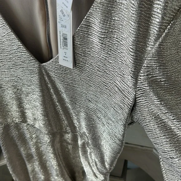 Alice & Olivia A+O Metallic Gold Dress 8 NWT - Picture 4 of 9